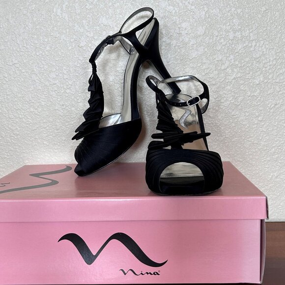 Nina Black satin high heels 9M - Picture 1 of 5